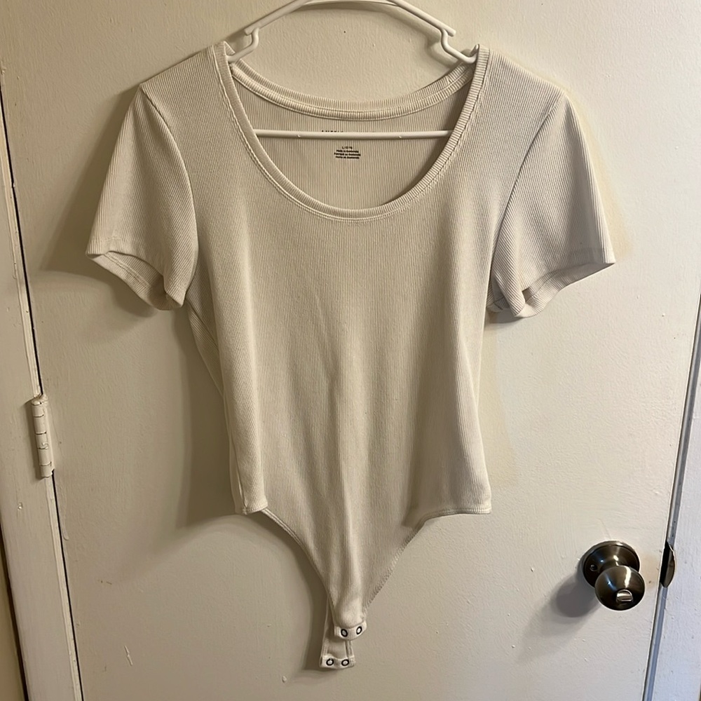 American Eagle ribbed body suit